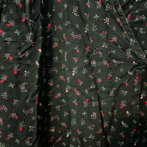 Green Floral Wrap Dress - Picture 4 of 5